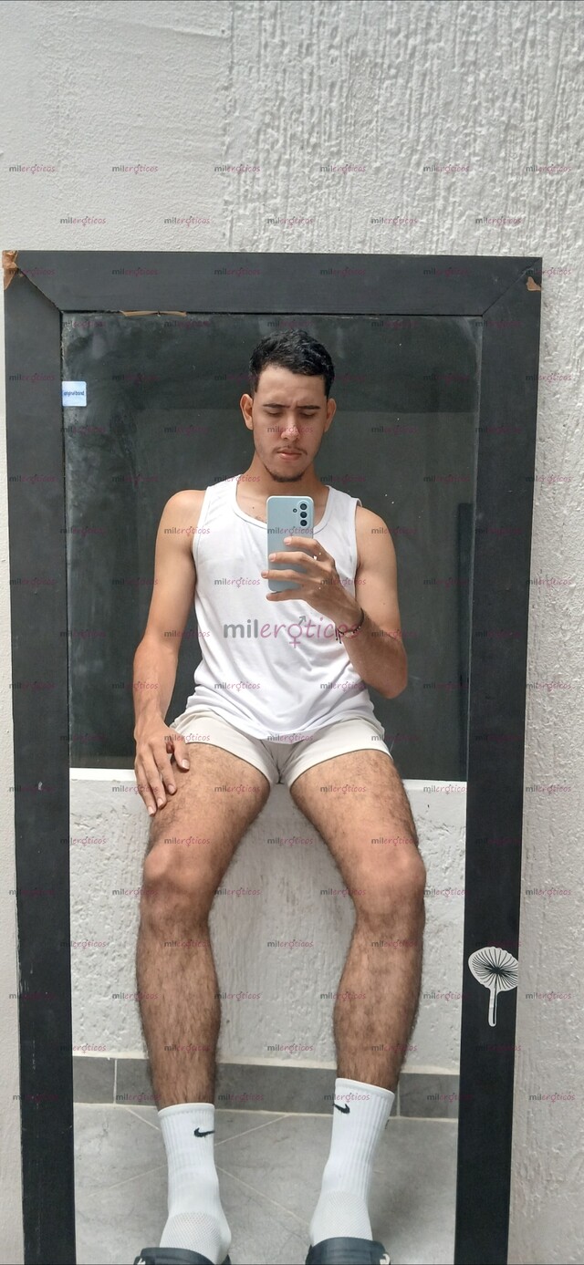FOTOS DE MEN LUXURY VERSATIL DOMINANTE Y CON BUENA LECHE