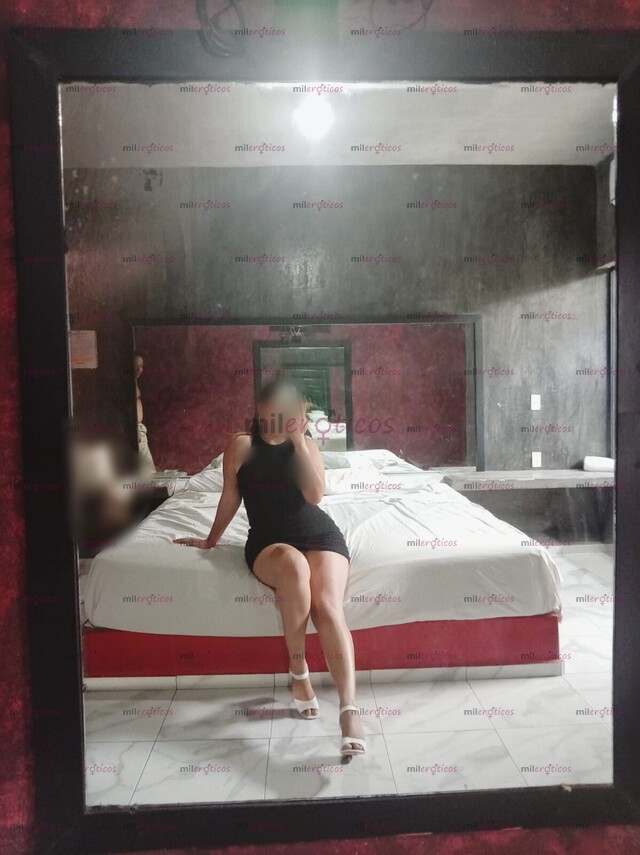 FOTOS DE MI PRIORIDAD ES COMPLACERTE PAPI ME ENCANTA EL SEXO SOY MUY HIGIÉNICA