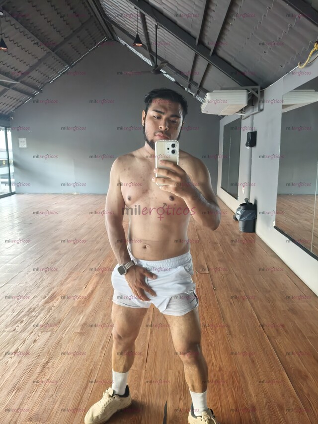 FOTOS DE CHICO DISPONIBLE PARA CUMPLIR TUS FANTASÍAS