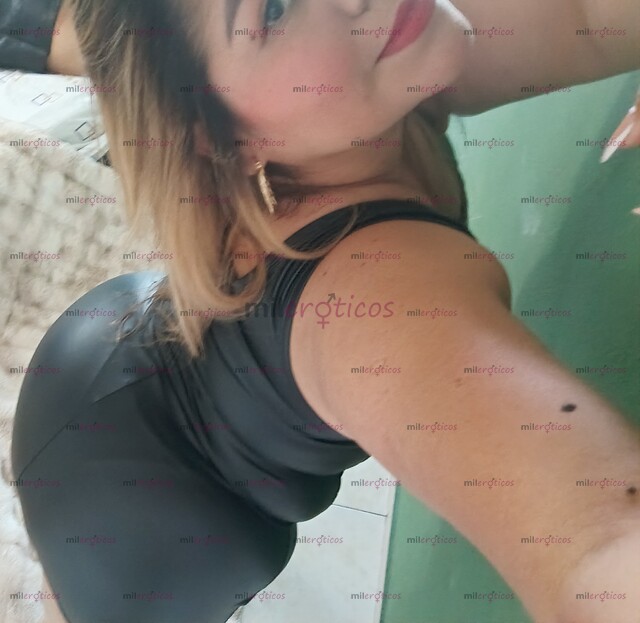 FOTOS DE HOLA SOY YULIANA UNA GORDITA VOLUPTUOSA VEN Y DISFRUTA DE ESTA HERMOSA GORDITA