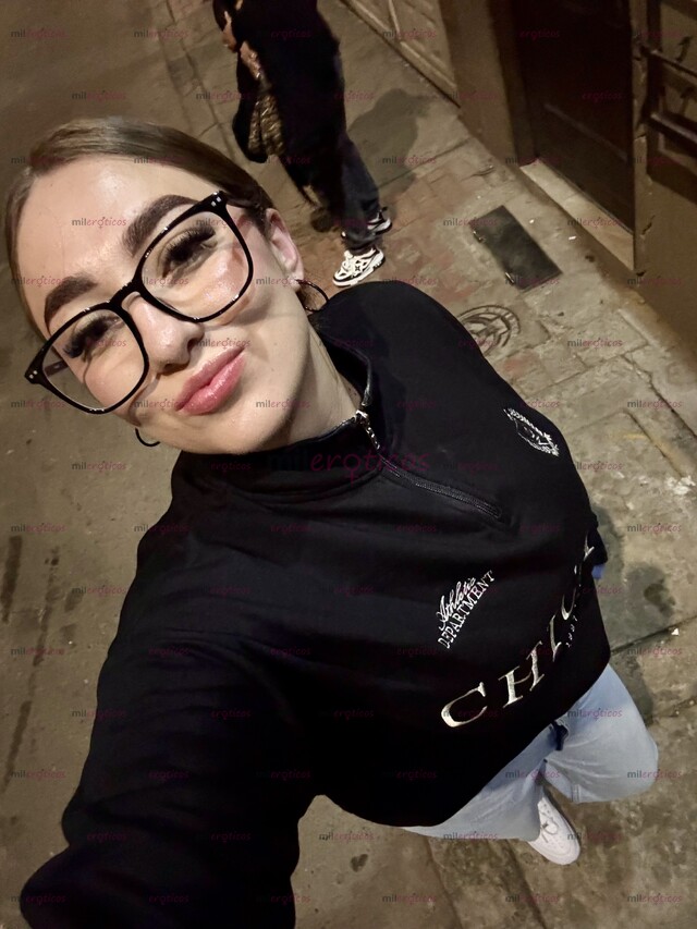 FOTOS DE MIS AMORES UNA HERMOSA JOVENCITA SÚPER SEXY Y CON SITIO