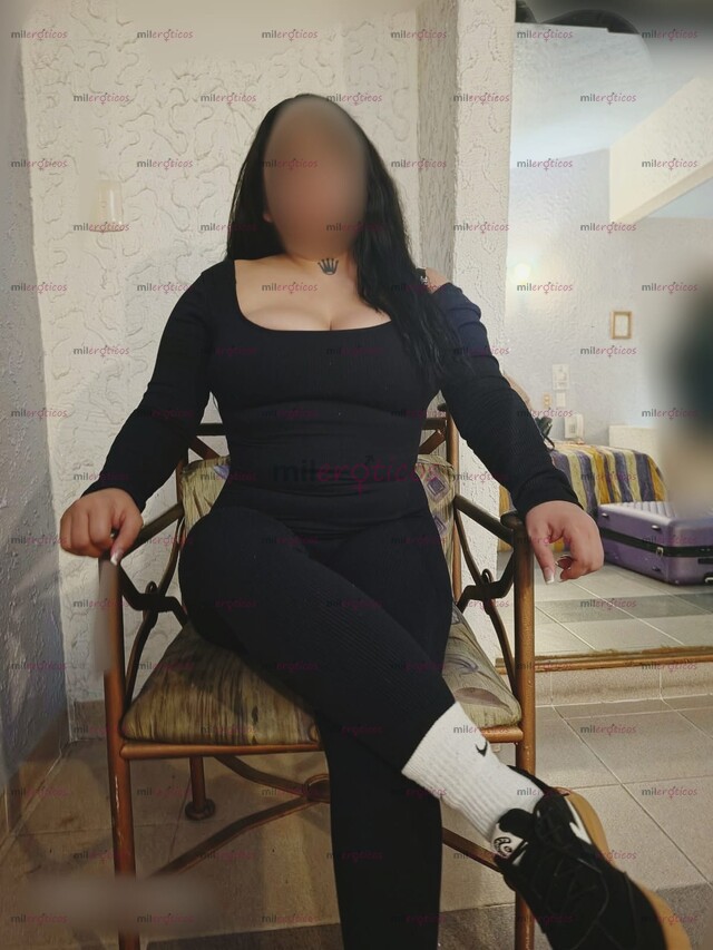 FOTOS DE RICA TETONA PARA UNAS RUSAS Y ACABES EN MI TETOTAS... CHUPALAS