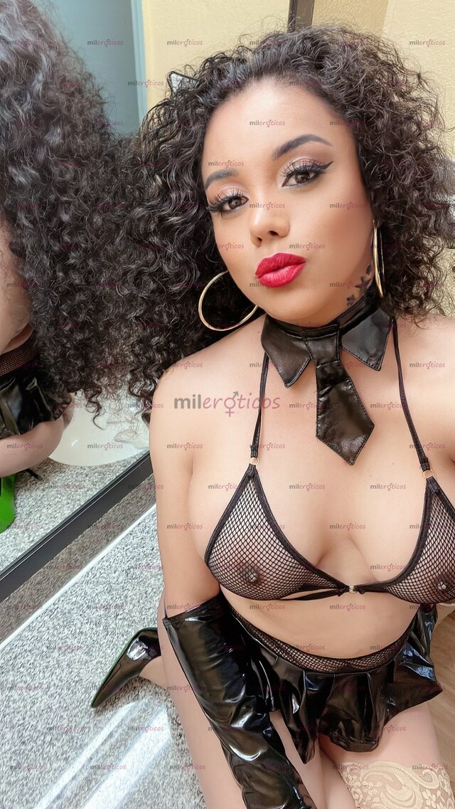 FOTOS DE RICA CHICA CON UN CARAMELO % MUY FUNCIONAL
