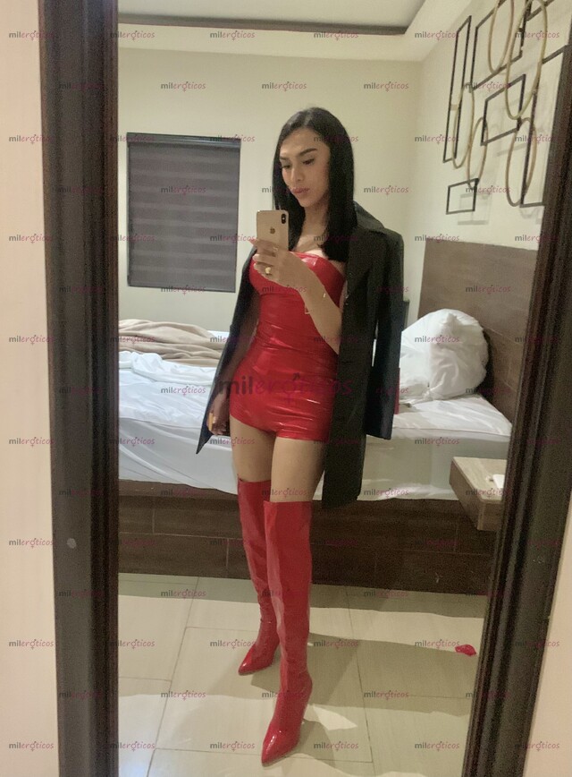 FOTOS DE IMPONENTE MUJER TRANS, SIN LÍMITES PRUÉBAME TODA!!