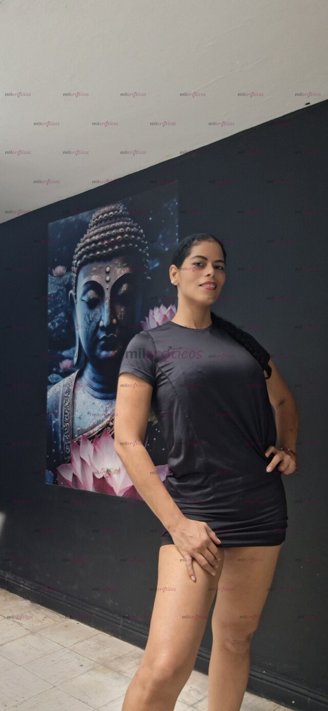 FOTOS DE VOLUPTUOSA Y CAUTIVADORA MASAJISTA PROFESIONAL TRATO CERCANO