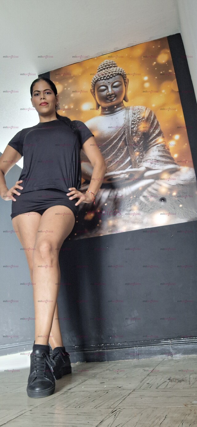 FOTOS DE VOLUPTUOSA Y CAUTIVADORA MASAJISTA PROFESIONAL TRATO CERCANO