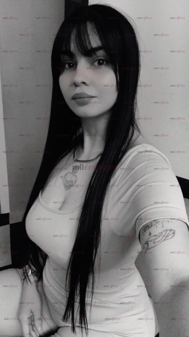 FOTOS DE SOLO DOMICILIO... SEXO CON HERMOSA FLACA PELINEGRA, CUERPO TOTALMENTE NATURAL.