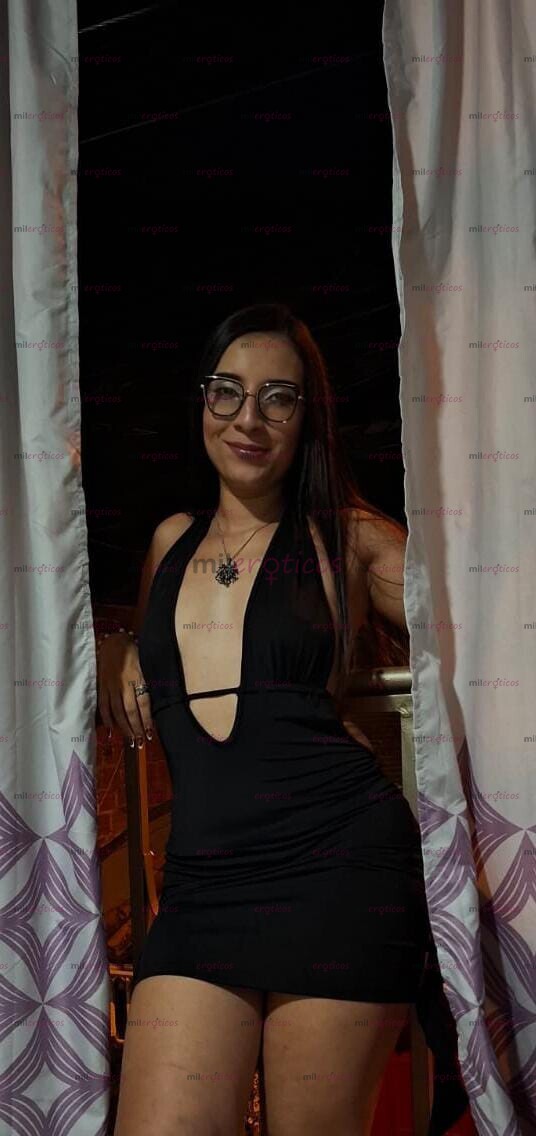 FOTOS DE MADDY COQUETA, SENSUAL CURIOSA Y ESBELTA