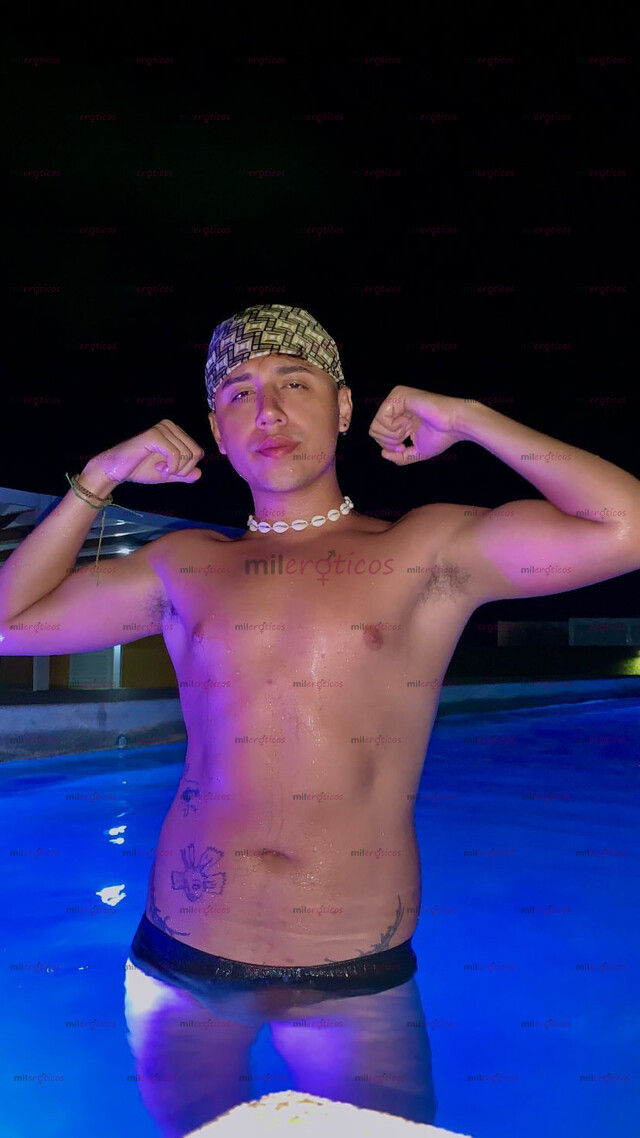 FOTOS DE CHICO DE 21 AÑOS CON 19 CM CON BUEN CULO,PARA PASARLA RICO