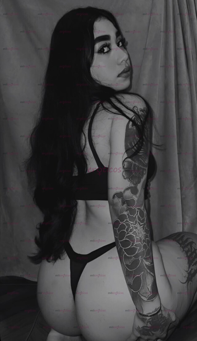 FOTOS DE MORENA DE CULO GRANDE, CURVY, PELI NEGRA Y TATUADA, DISPUESTA A COMPLACERTE.