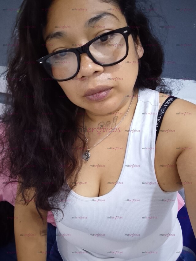 FOTOS DE FERNANDA CHICA BISEXUAL AMANTE DISCRETA MUY COMPLACIENTE