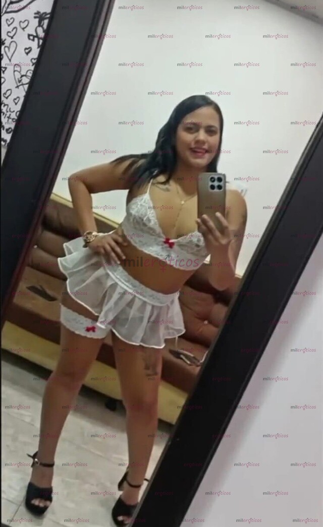 FOTOS DE DISPONIBLE YA VALENTINA, DE LINDO ROSTRO LINDA PIEL PARA TI