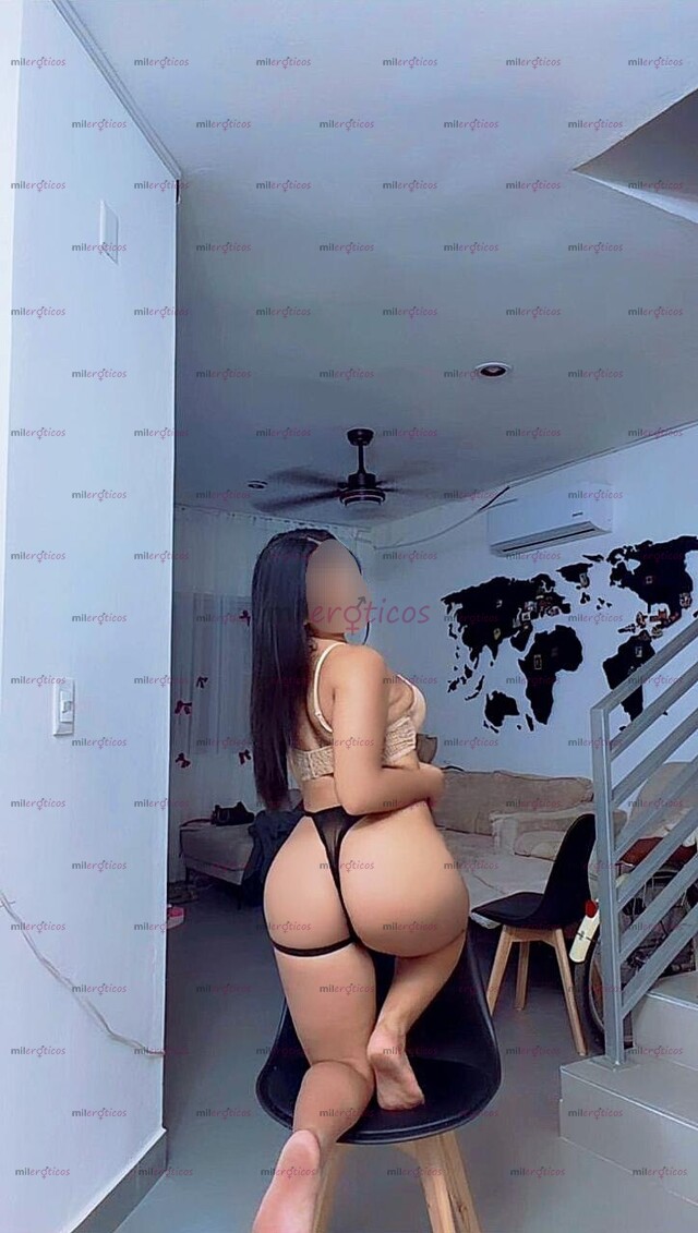 FOTOS DE GEORGINA PREPAGO PELINEGRA CON UN BELLO ROSTRO Y FULL TRATO DE NOVIOS