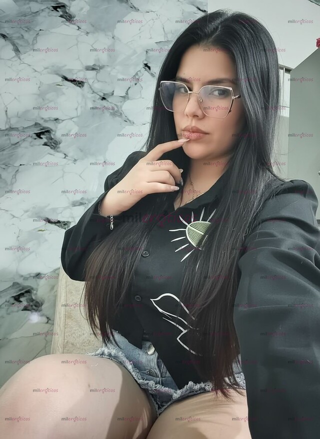 FOTOS DE JOVEN DESDE 8MIL , TETAS GRANDES CULO GRANDE Y VAGINA APRETADA
