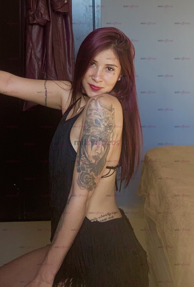 FOTOS DE HERMOSA Y COMPLACIENTE CHICA BELLO ROSTRO ENCANTADORA