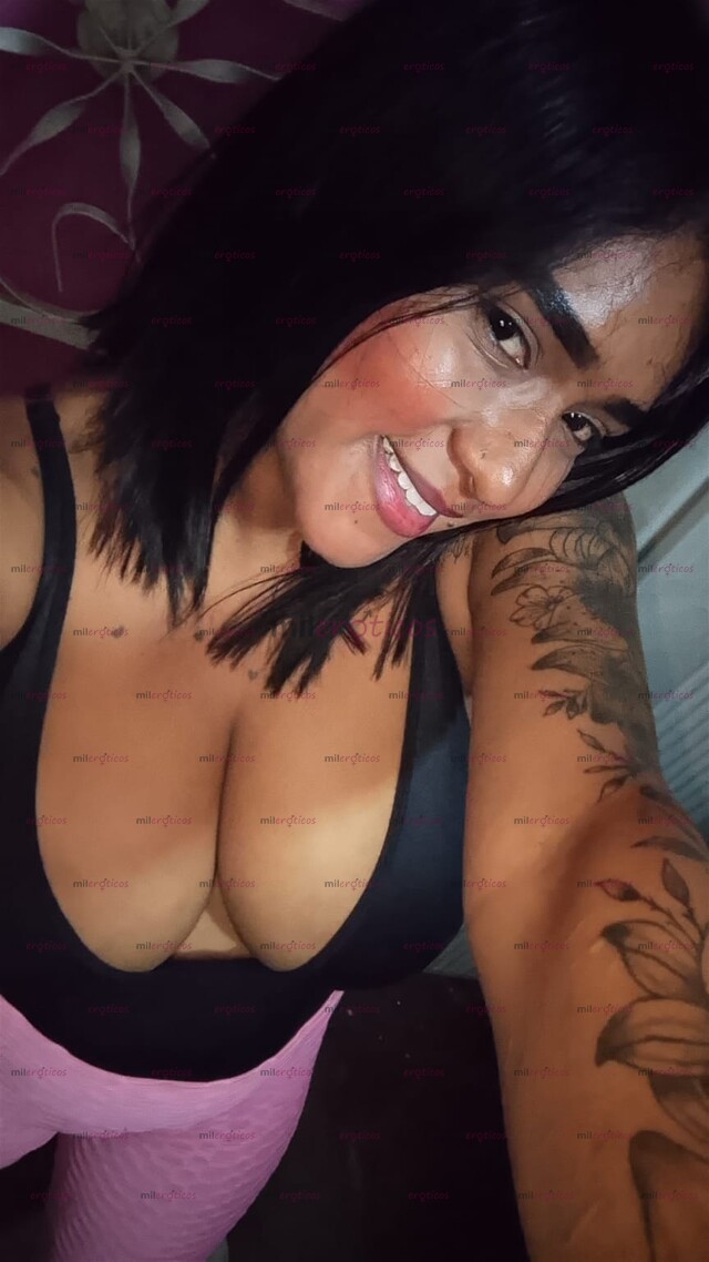 FOTOS DE UNA REYNA ENCANTADORA NUEVA EN TU CUIDAD
