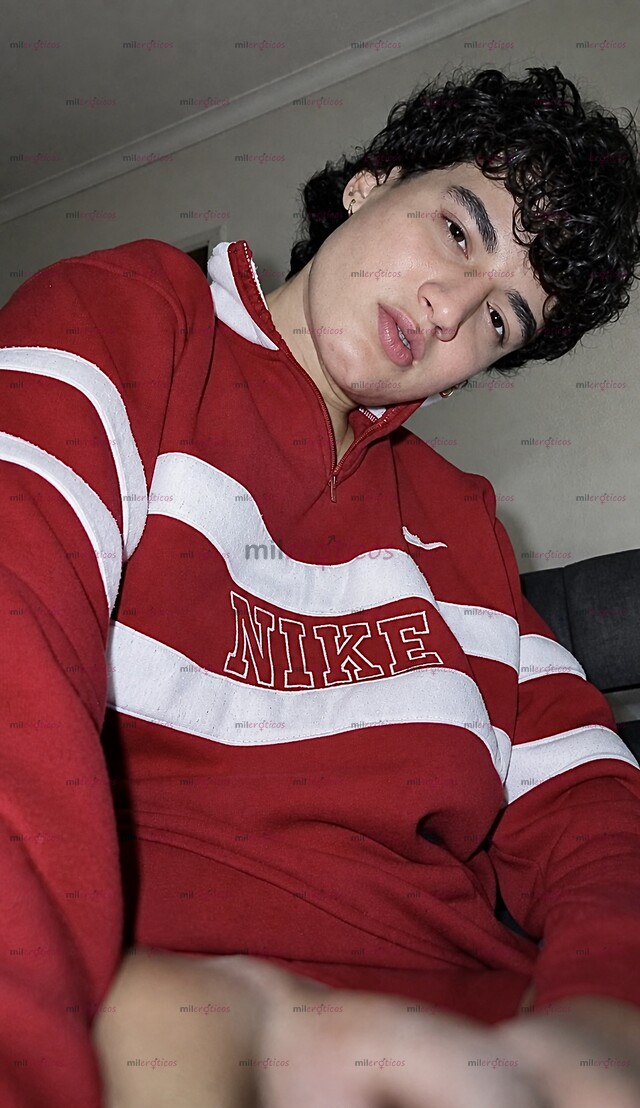 FOTOS DE JOVEN MORBOSO FETICHISTA. SEXO REAL SIN LÍMITES. EDUCADO Y DISCRETO.