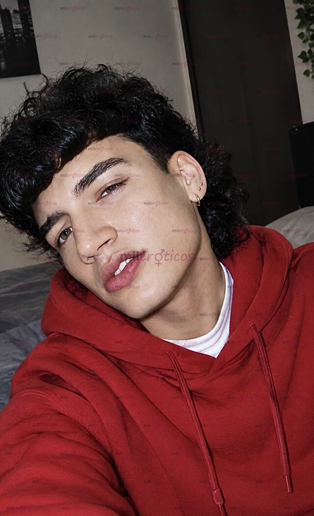 FOTOS DE JOVEN MORBOSO FETICHISTA. SEXO REAL SIN LÍMITES. EDUCADO Y DISCRETO.