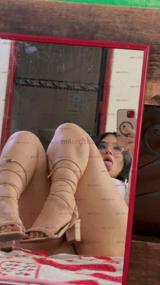 FOTOS DE HOLA AMOR ME LLAMO LUNA DESEOSA DE MUCHO SEXO Y LECHITA