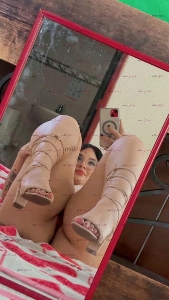 FOTOS DE HOLA AMOR ME LLAMO LUNA DESEOSA DE MUCHO SEXO Y LECHITA