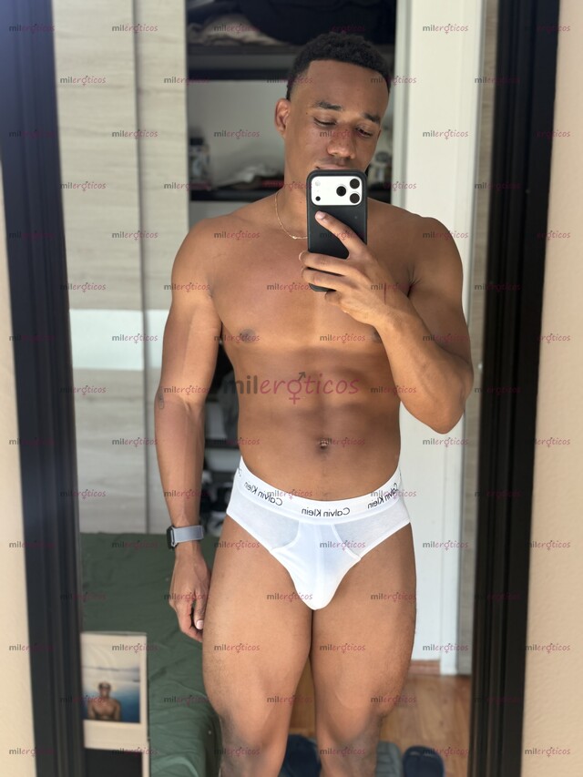FOTOS DE PELIGROSAMENTE SENSUAL, IMPOSIBLE DE IGNORAR, Y QUIZÁ DEMASIADO ADICTIVO