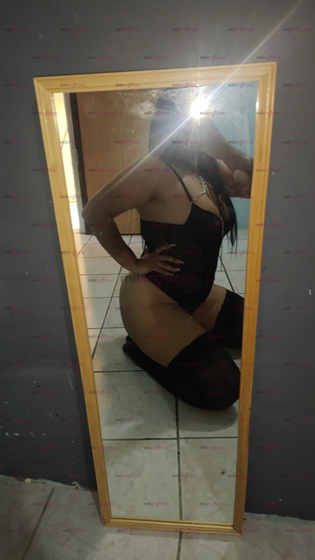 FOTOS DE TANIA, TU MORENITA CACHONDA COMPLACIENTE PARA TI