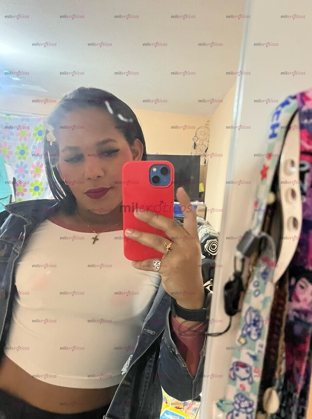 FOTOS DE LUISA UNA CHICA TRANS UNIVERSITARIA CON 22 AÑO,UNA SÚPER COLA GRANDE CON CITAS .