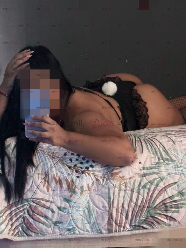 FOTOS DE TANIA, TU MORENITA CACHONDA COMPLACIENTE PARA TI
