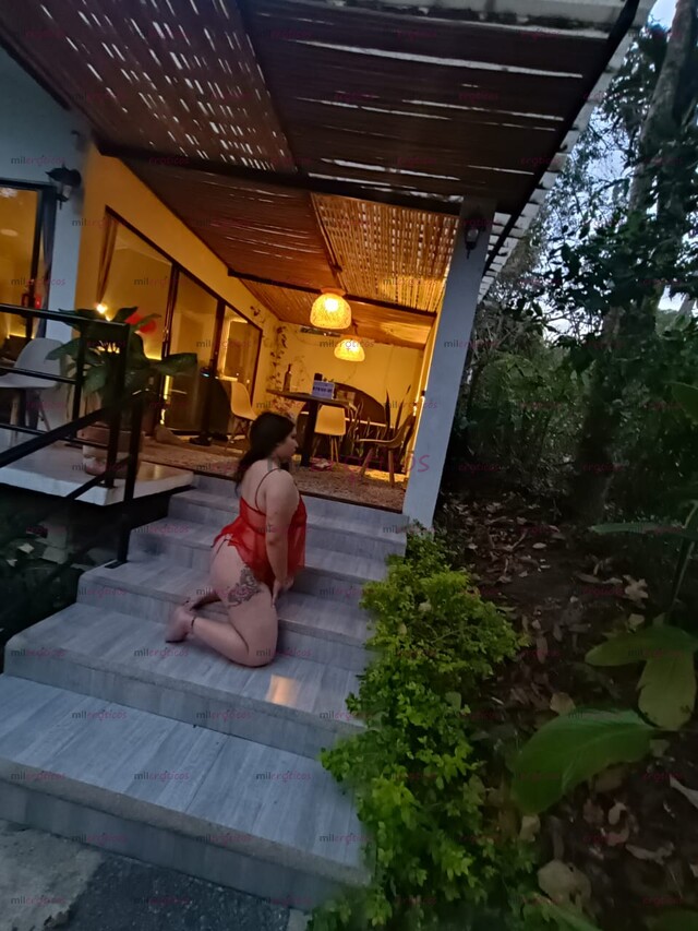 FOTOS DE HOLA SOY ALEJANDRA UNA CHICA MUY COMPLACERTE
