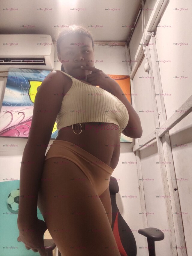FOTOS DE SOY LA NEGRI CON EL CHOCHO CALIENTE RESIEN PARIDA BUSCANDO SEXO