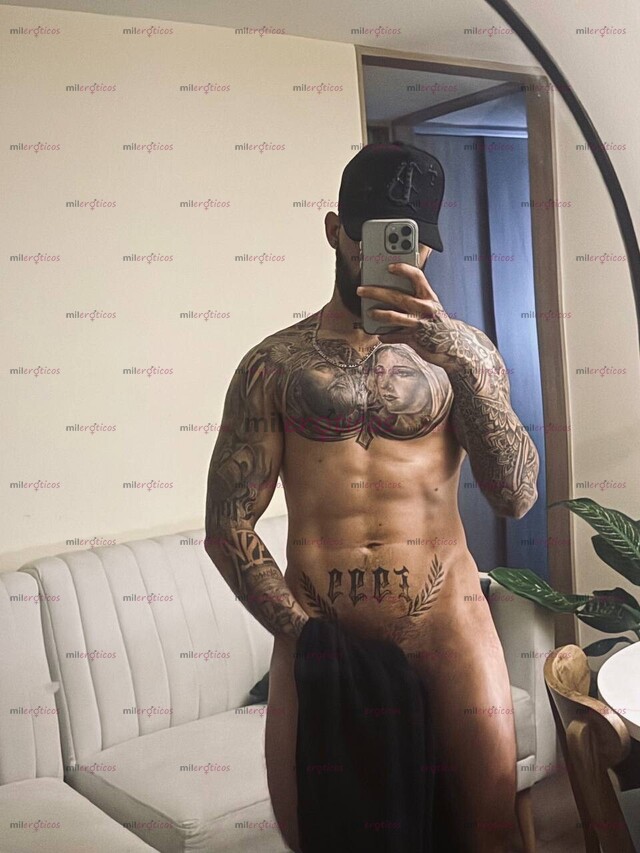 FOTOS DE MACHO DOTADO EXCLUSIVO CABALLERO DE ALTO NIVEL COMPAÑÍA EXCLUSIVA PARA UNA EXPER