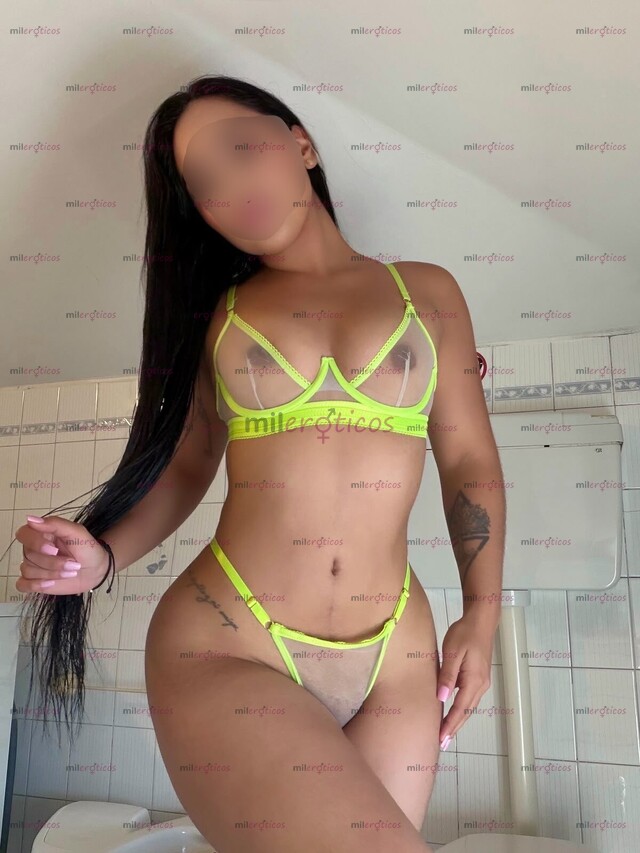 FOTOS DE HANNA , PAISITA PELINEGRA CON UN CUERPO HERMOSO Y UN CULOTE