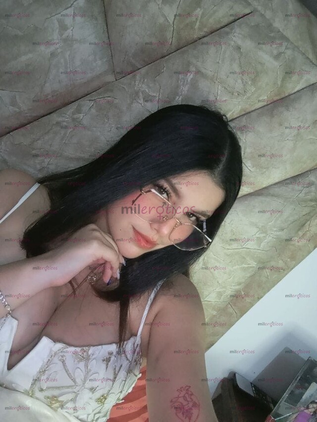 FOTOS DE JOVEN DESDE 8MIL , TETAS GRANDES CULO GRANDE Y VAGINA APRETADA
