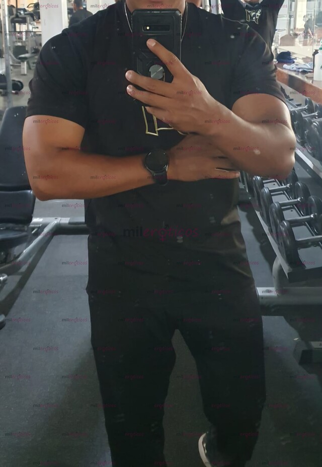 FOTOS DE MACHO BISEXUAL MILITAR VARONIL DISPONIBLE