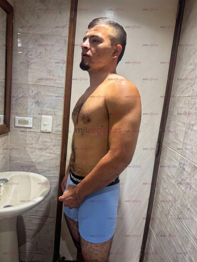 FOTOS DE HERMOSO HOMBRE VARONIL FULL MORBOSO DISPUESTO A TODO