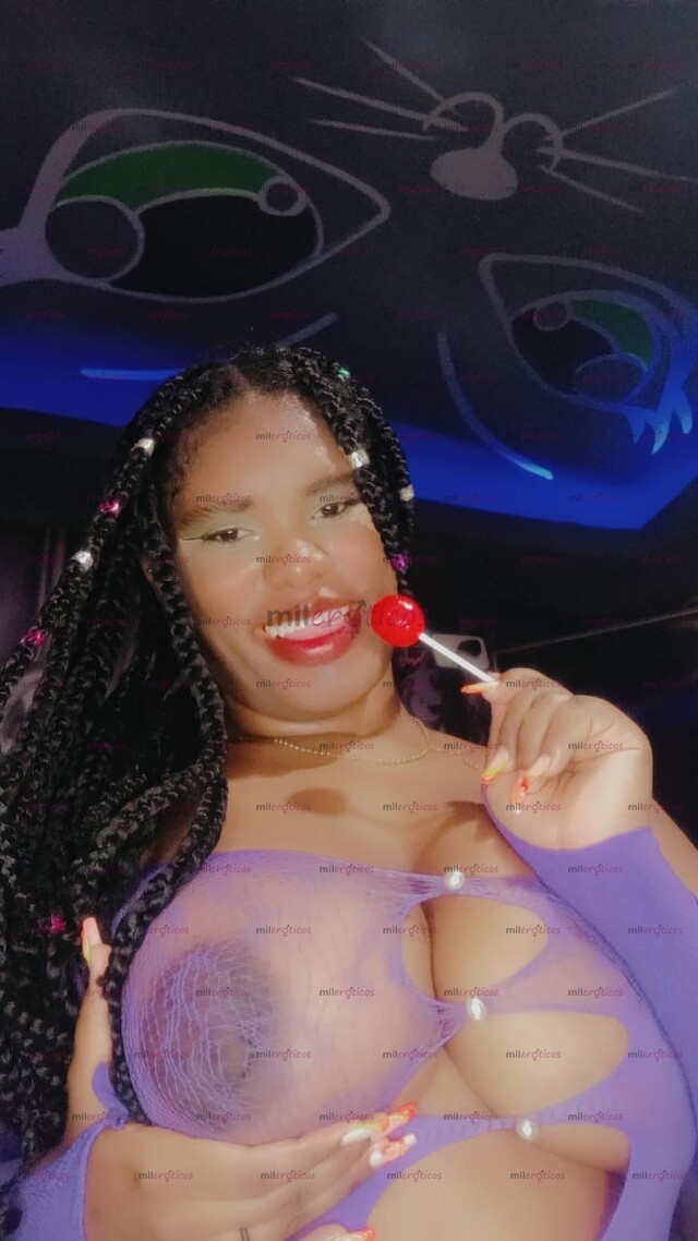 FOTOS DE NEGRA CON MUCHAS GANAS DE VERGA PARTEME MI ENORME CULO SUPERCLITORIS PARA TI BB