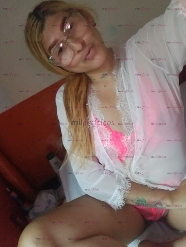 FOTOS DE MONA CRESPA CON CUQUITA APRETADITA VEN PARA CHUPARTELO BIEN RICO