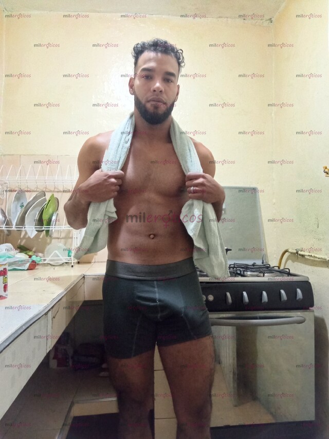 FOTOS DE SOY VENEZOLANO MIDO 1.76 CM DE ESTATURA SEXO ERÓTICO, TÁNTRICO, CON 22 DE STMR