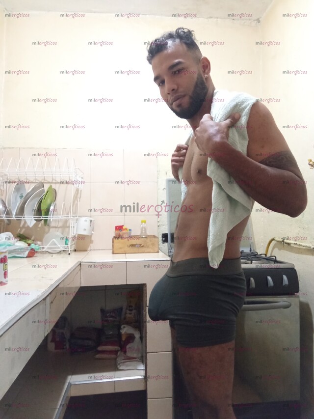FOTOS DE SOY VENEZOLANO MIDO 1.76 CM DE ESTATURA SEXO ERÓTICO, TÁNTRICO, CON 22 DE STMR
