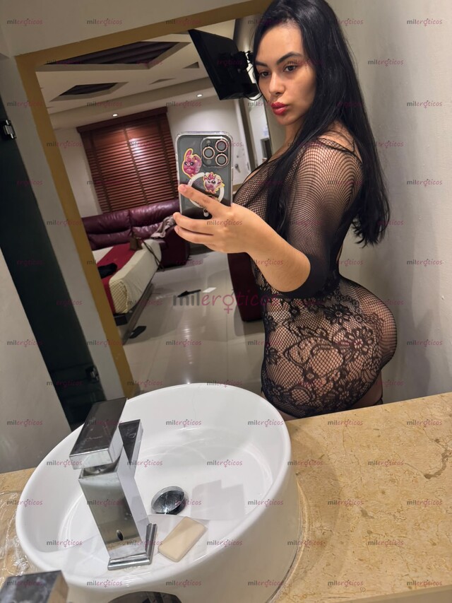 FOTOS DE AMOR TE GUSTAN CADERONAS , NALGONAS Y CHICHONAS , CONÓCEME ASÍ ESTOY