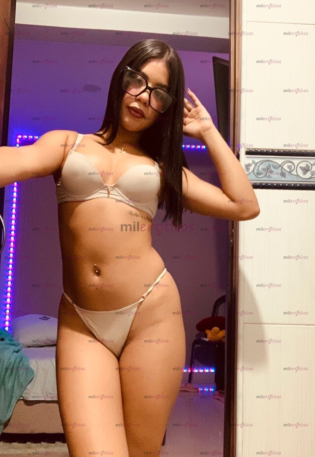 FOTOS DE KELLY DIVINA MAMASITA RECIEN LLEGADA CUCA ESTRECHITA FALQUITA ARDIENTE