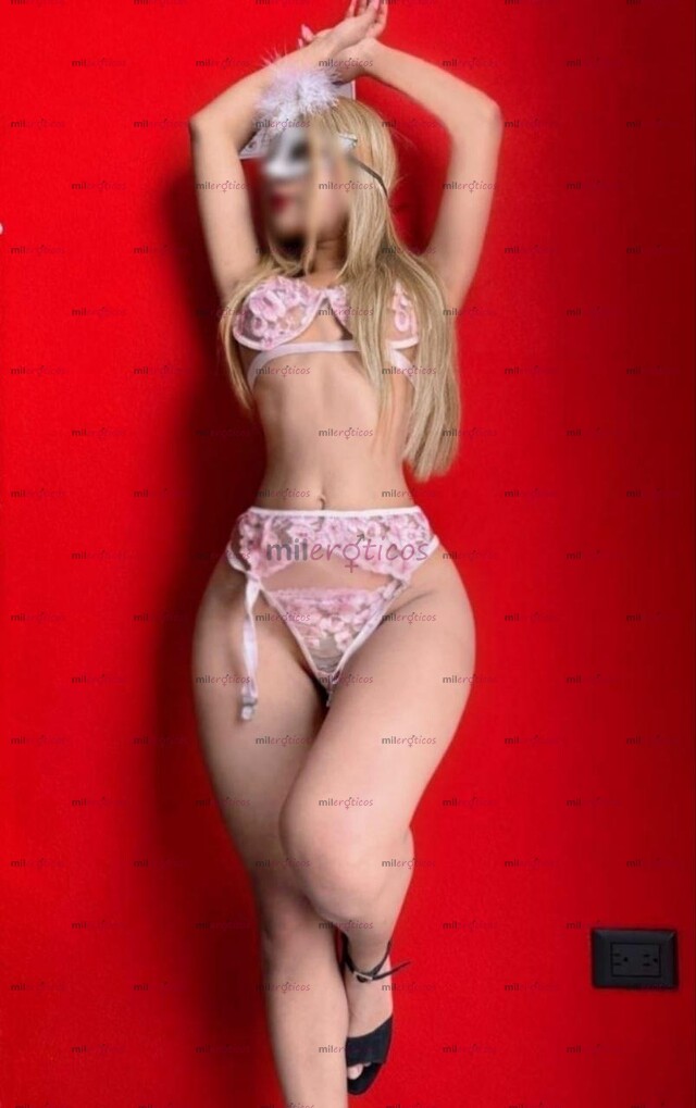 FOTOS DE ANAHI, PUTITA CALIENTE DE 19 AÑOS NINFOMANA ME ENCANTA. QUE ME COJAN BIEN DURO