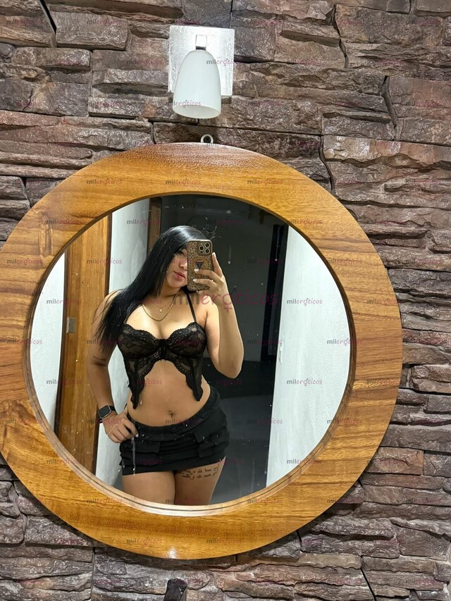 FOTOS DE COLOMBIANA SENSUAL GOLOSA Y APASIONADA SOY LA CHICA DE TUS DESEOS