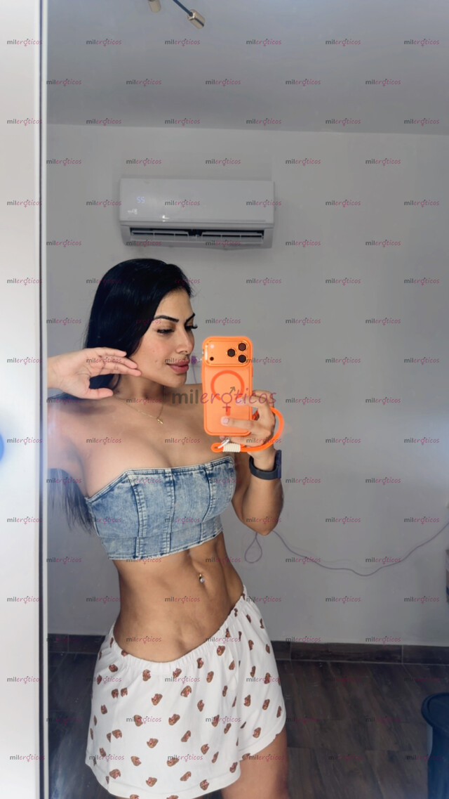 FOTOS DE ADEL BUNNY FIT POCOS DÍAS EN TU CIUDAD SEXY Y HERMOSA CARITA