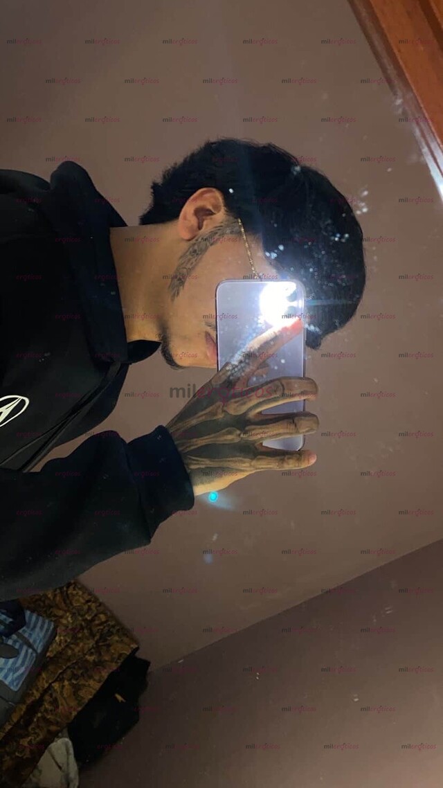 FOTOS DE PROMO CHICO CALIENTE DE 21 AÑOS DISPONIBLE 24 7,