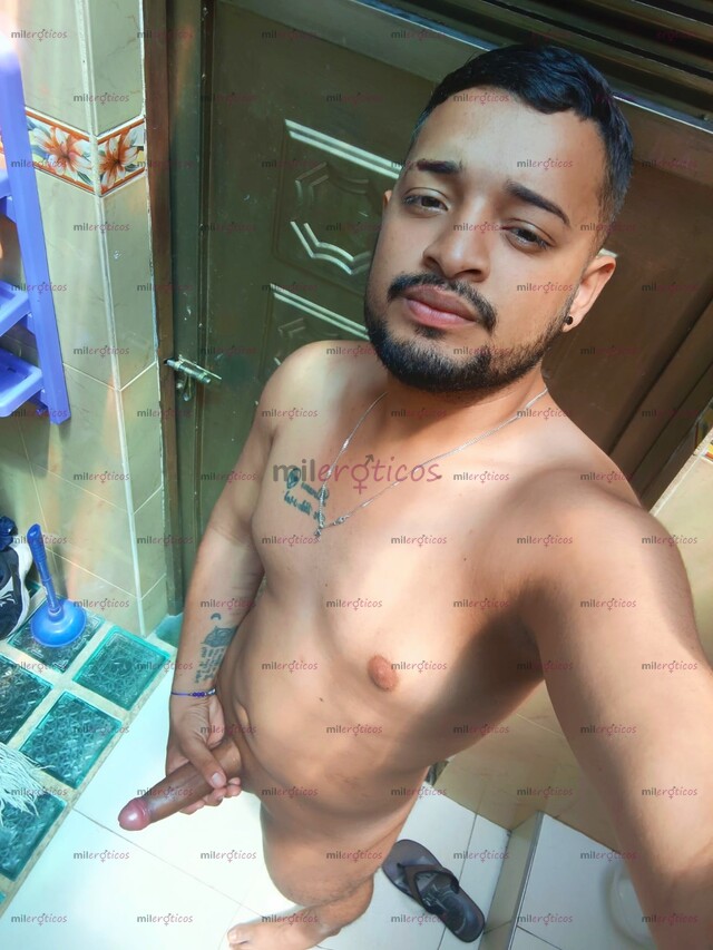 FOTOS DE SOY AARÓN UN JOVEN COMPLACIENTE FULL MORBOSO CONTÁCTAME 3237582540