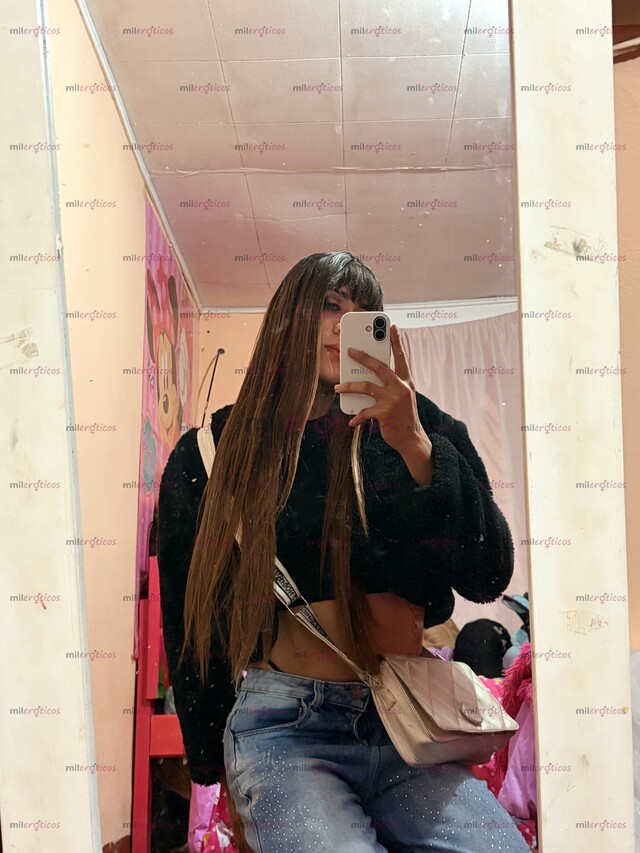 FOTOS DE SEXY HOT TE COMPLAZCO EN TUS FANTASÍAS NO ME COMPLICO