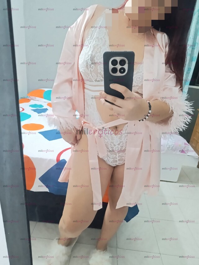 FOTOS DE TODA UNA DAMA EN LA CALLE Y UNA PUTITA EN LA CAMA TODO LO QUE NECESITAS PAPI