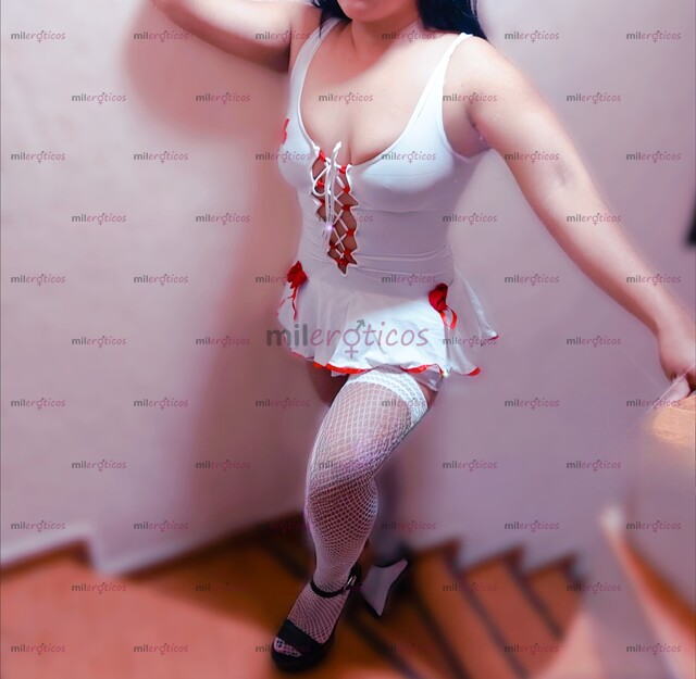 FOTOS DE 20 AÑITOS MUY ANSIOSA POR QUE ME LA METAS RICO YAAAAAA