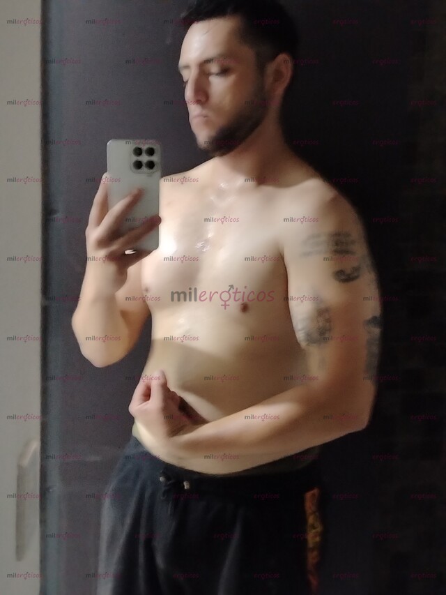 FOTOS DE ACOMPAÑANTE MASCULINO GIGOLÓ ATENCIÓN PERSONALIZADA Y TRATO EXCLUSIVO